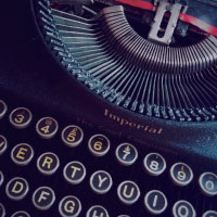 typewriter-200.jpg